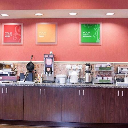 Comfort Suites Грийнууд Екстериор снимка