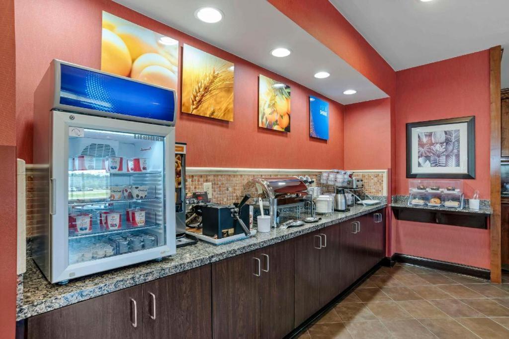 Comfort Suites Грийнууд Екстериор снимка