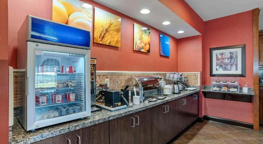 Comfort Suites Грийнууд Екстериор снимка