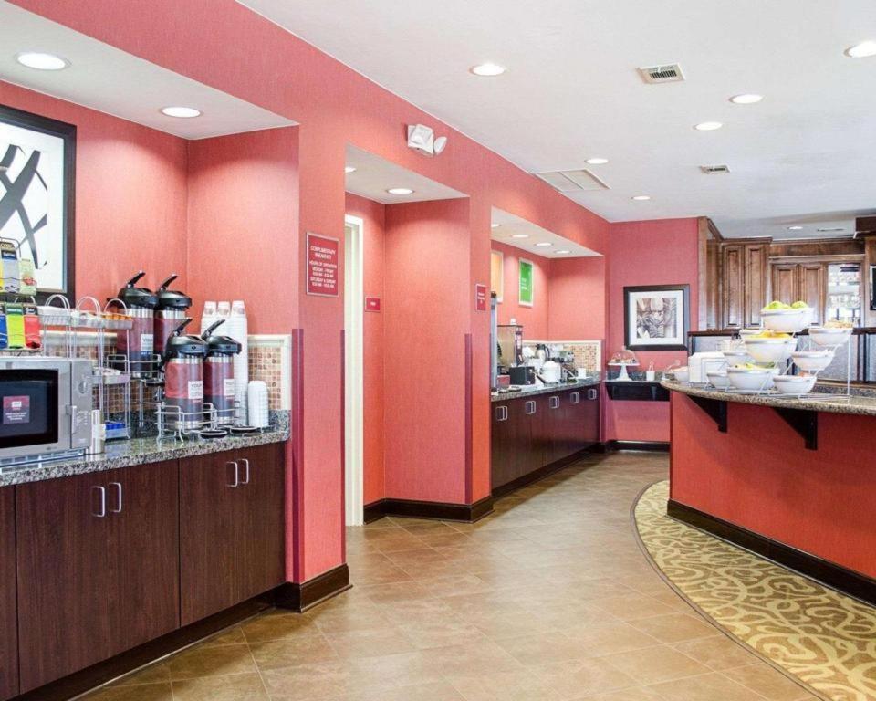 Comfort Suites Грийнууд Екстериор снимка