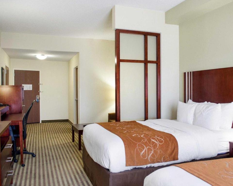 Comfort Suites Грийнууд Екстериор снимка